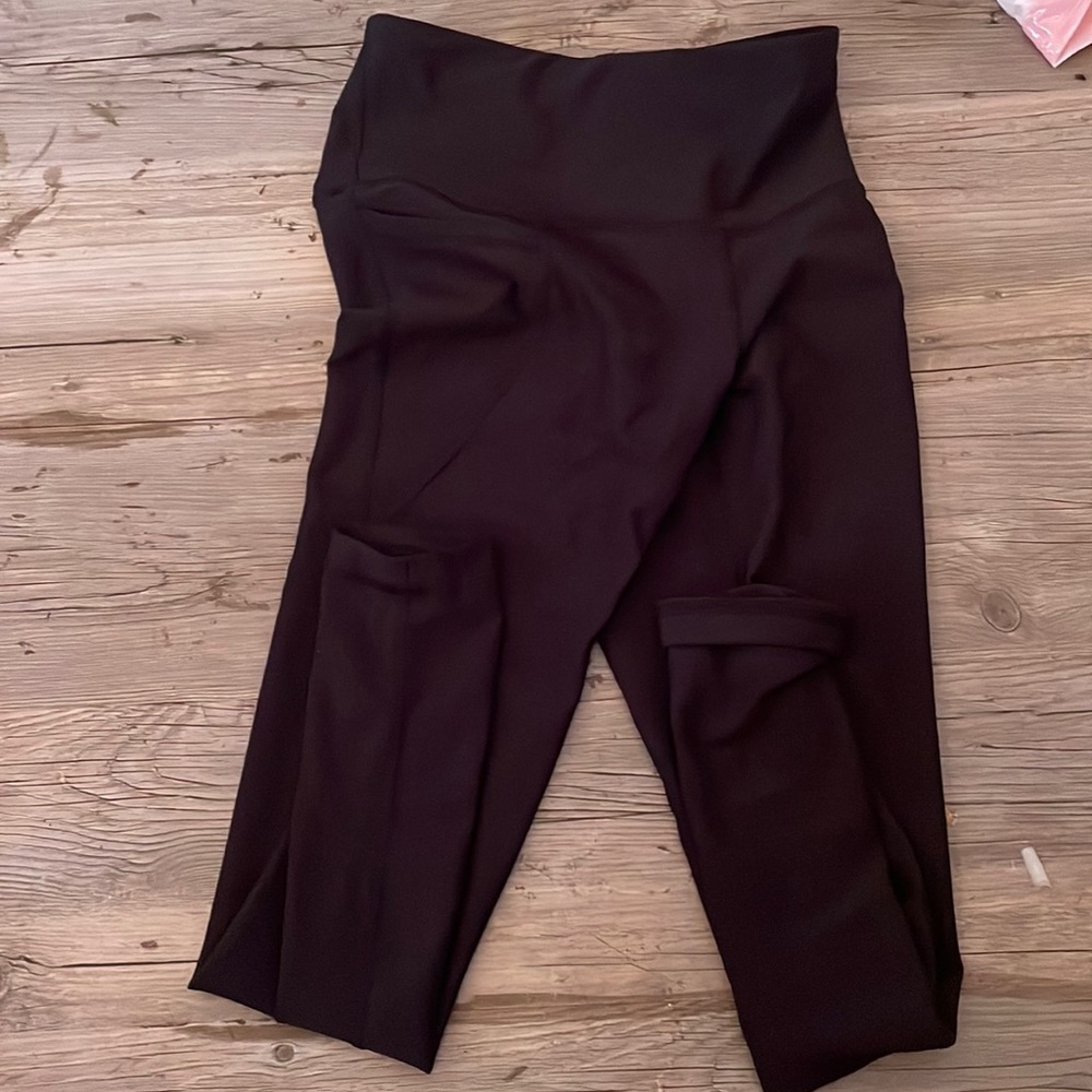 Black leggings